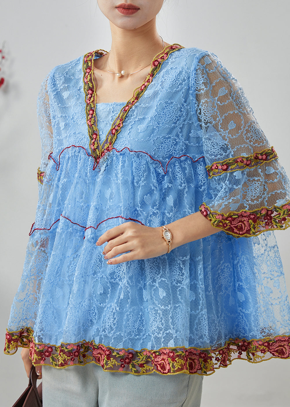 Effortlessly Elegant Shirt with a Timeless Design
