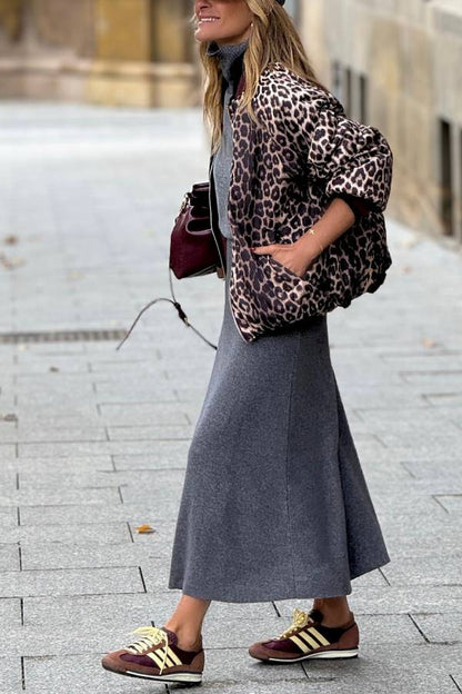 Gracefully Styled Garment for Any Occasion