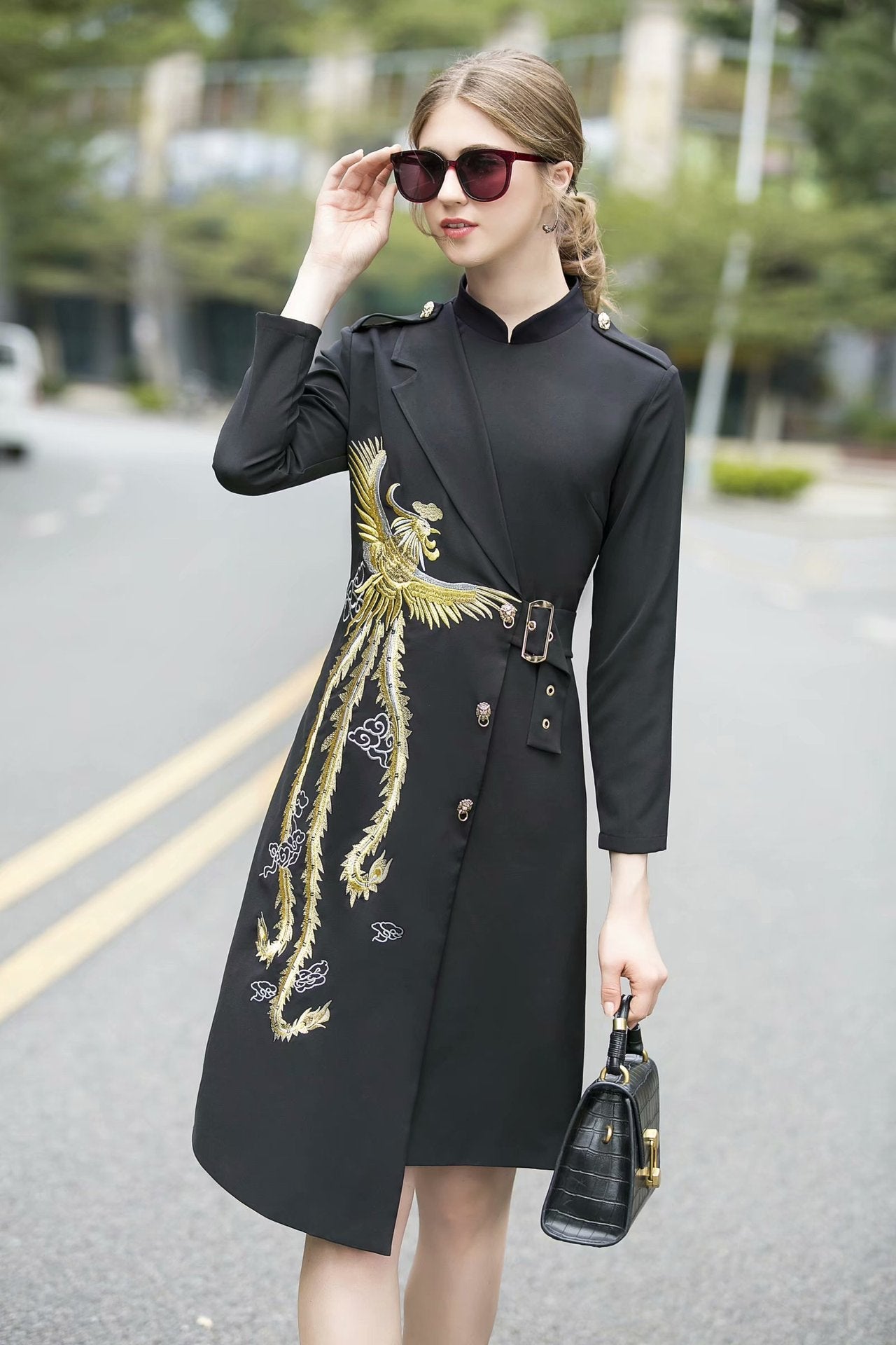 Classic Vintage Dress with a Flattering Fit