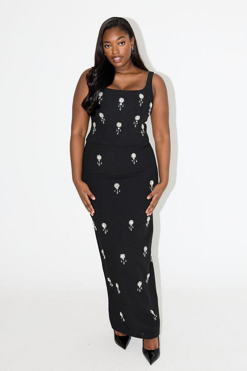 Effortlessly Elegant Garment with a Timeless Design