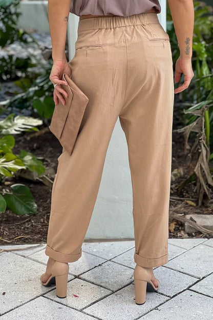 Beautifully Finished Pants in a Timeless Design