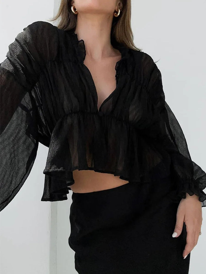 Beautifully Crafted Blouse in a Classic Style