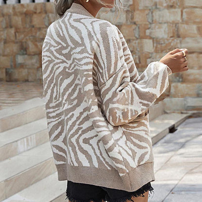 Beautifully Finished Cardigan in a Timeless Design