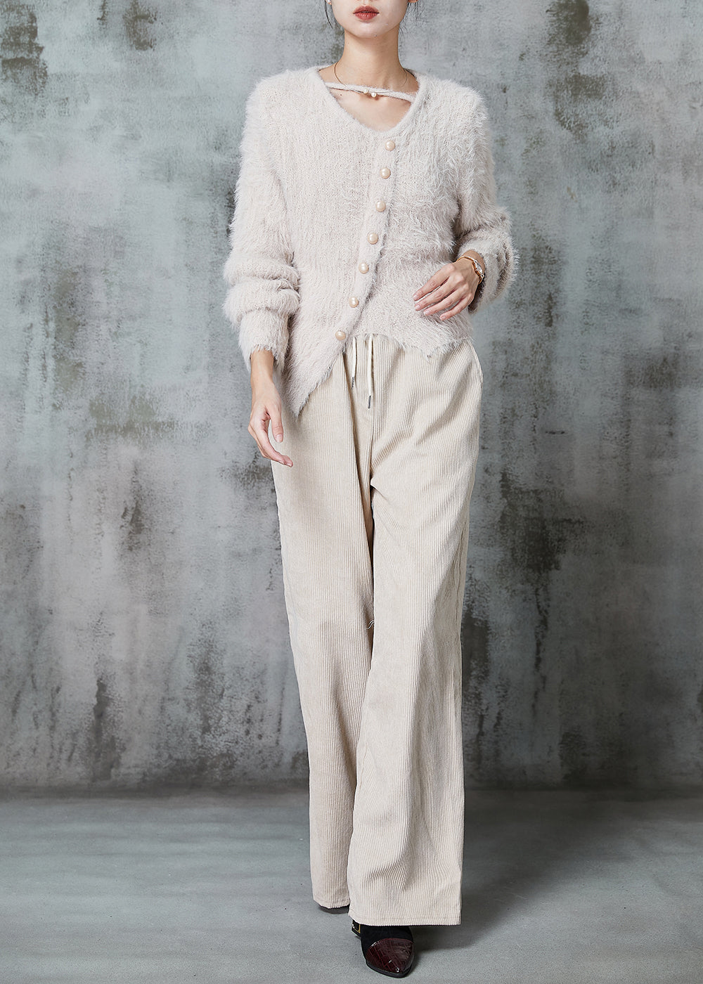 Beautifully Crafted Sweater in a Classic Style