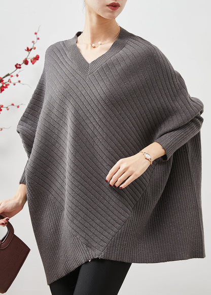 Effortlessly Elegant Top with a Timeless Design