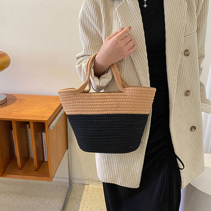 Effortlessly Elegant Bag with a Timeless Design