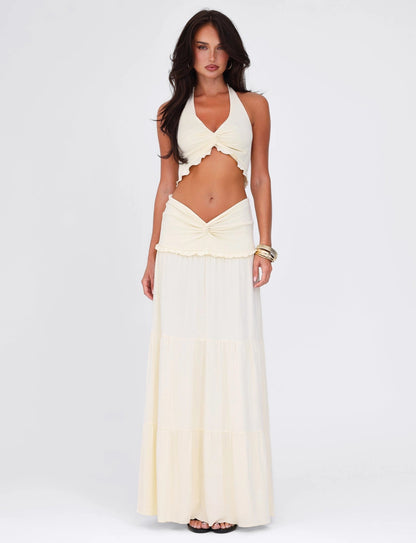 Effortlessly Elegant Garment with a Timeless Design
