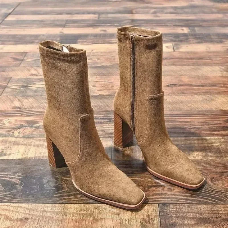 Elegantly Styled Boots for Everyday Wear