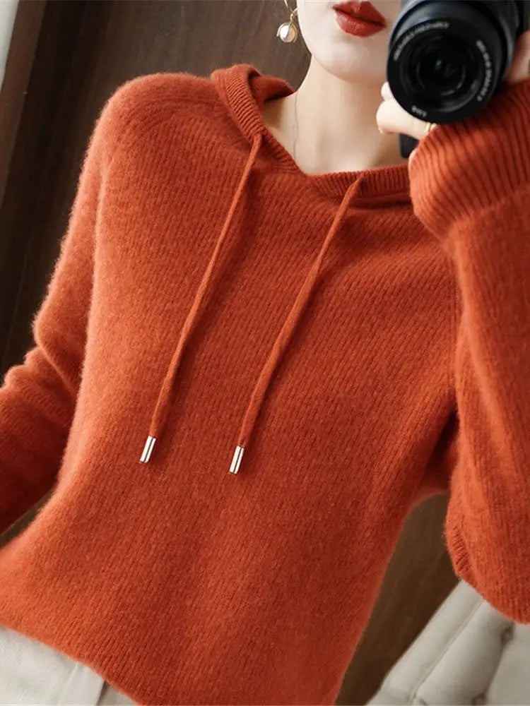 Effortlessly Elegant Sweater with a Timeless Design