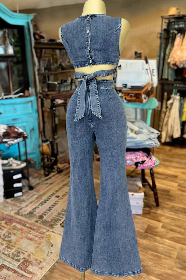 Beautifully Finished Garment in a Timeless Design