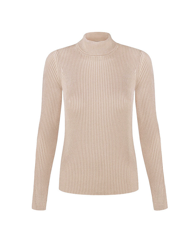 Well Tailored Sweater with a Graceful Silhouette