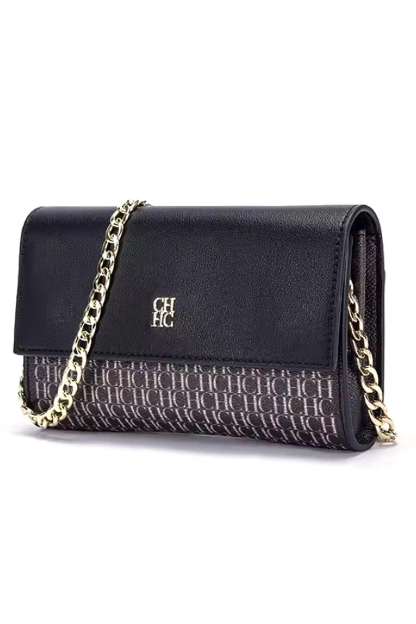 Beautifully Crafted Bag in a Classic Style