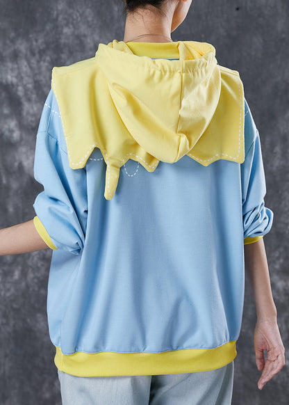 A Vintage Style Shirt with Delicate Timeless Details