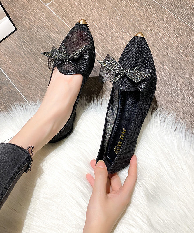 Classic Vintage Shoes with a Flattering Fit