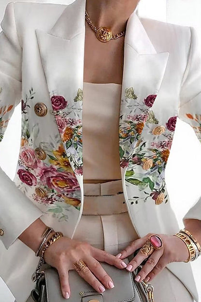 Beautifully Finished Cardigan in a Timeless Design