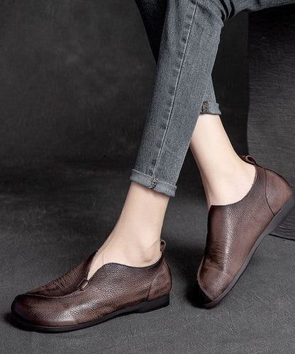 A Vintage Style Shoes with Delicate Timeless Details