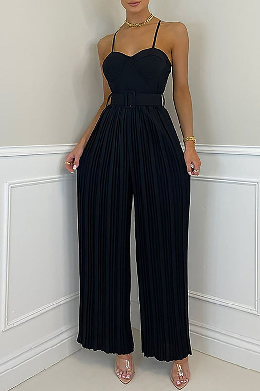 Sophisticated Garment with a Clean Classic Look