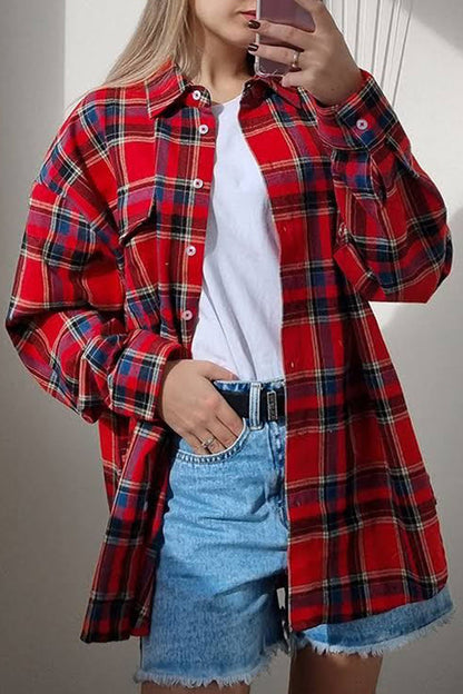 Effortlessly Elegant Coat with a Timeless Design
