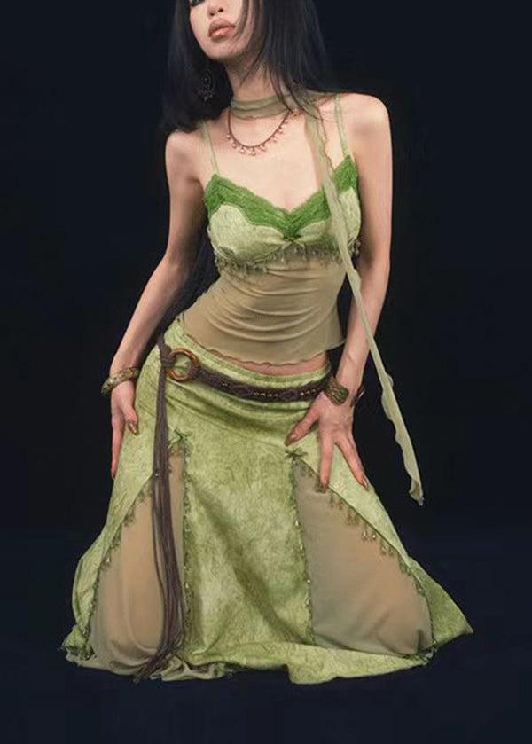 Beautifully Balanced Top with Timeless Character