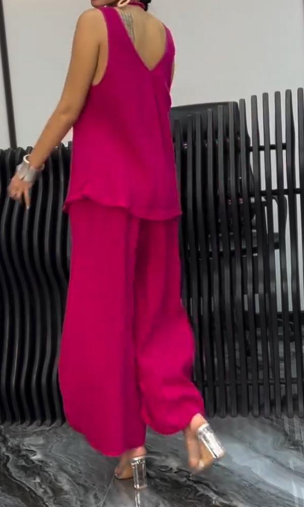Well Tailored Pants with a Graceful Silhouette