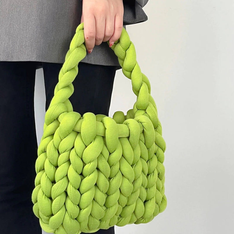Polished Bag with an Effortless Classic Look
