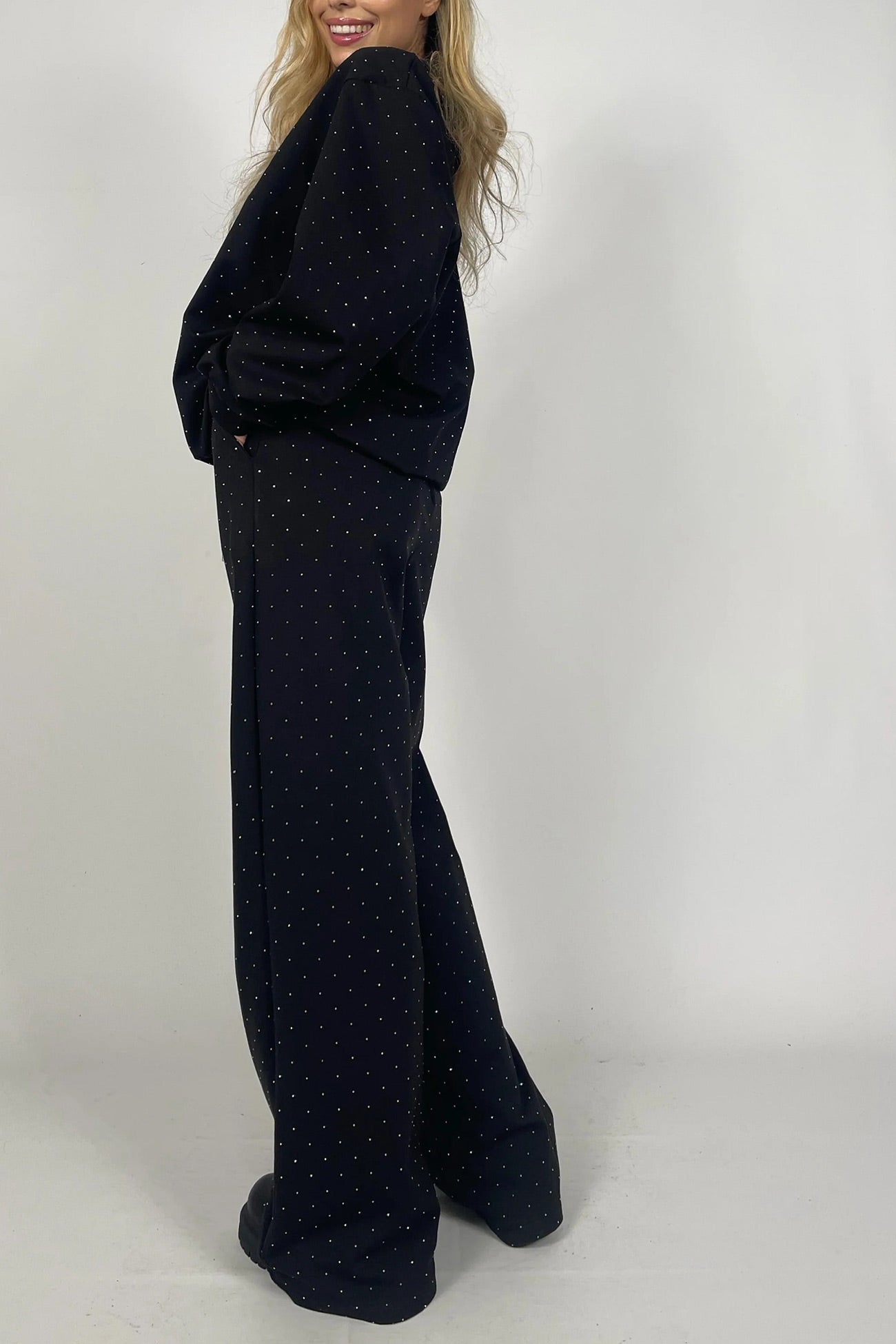 Well Tailored Shirt with a Graceful Silhouette