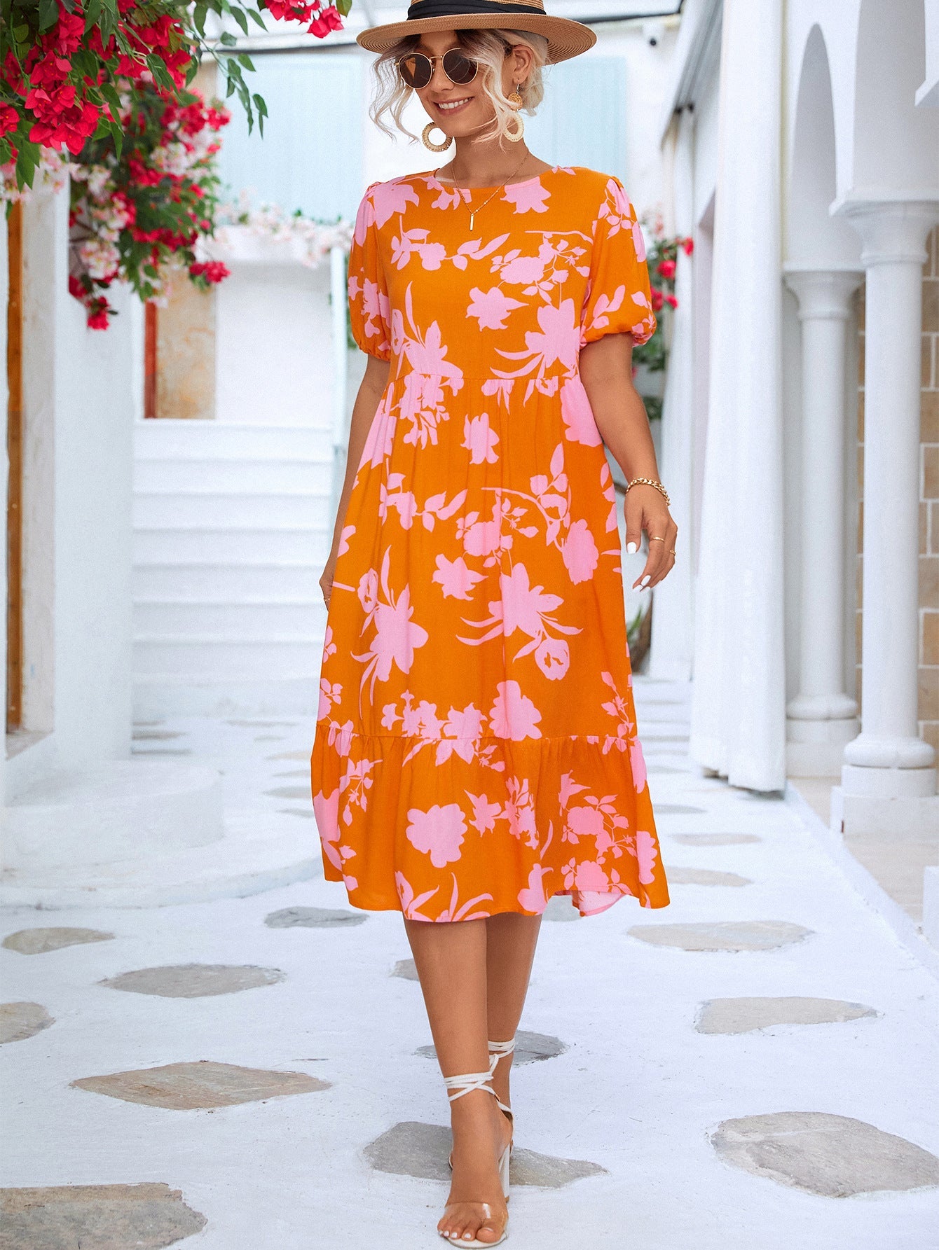 Sophisticated Dress with a Clean Classic Look