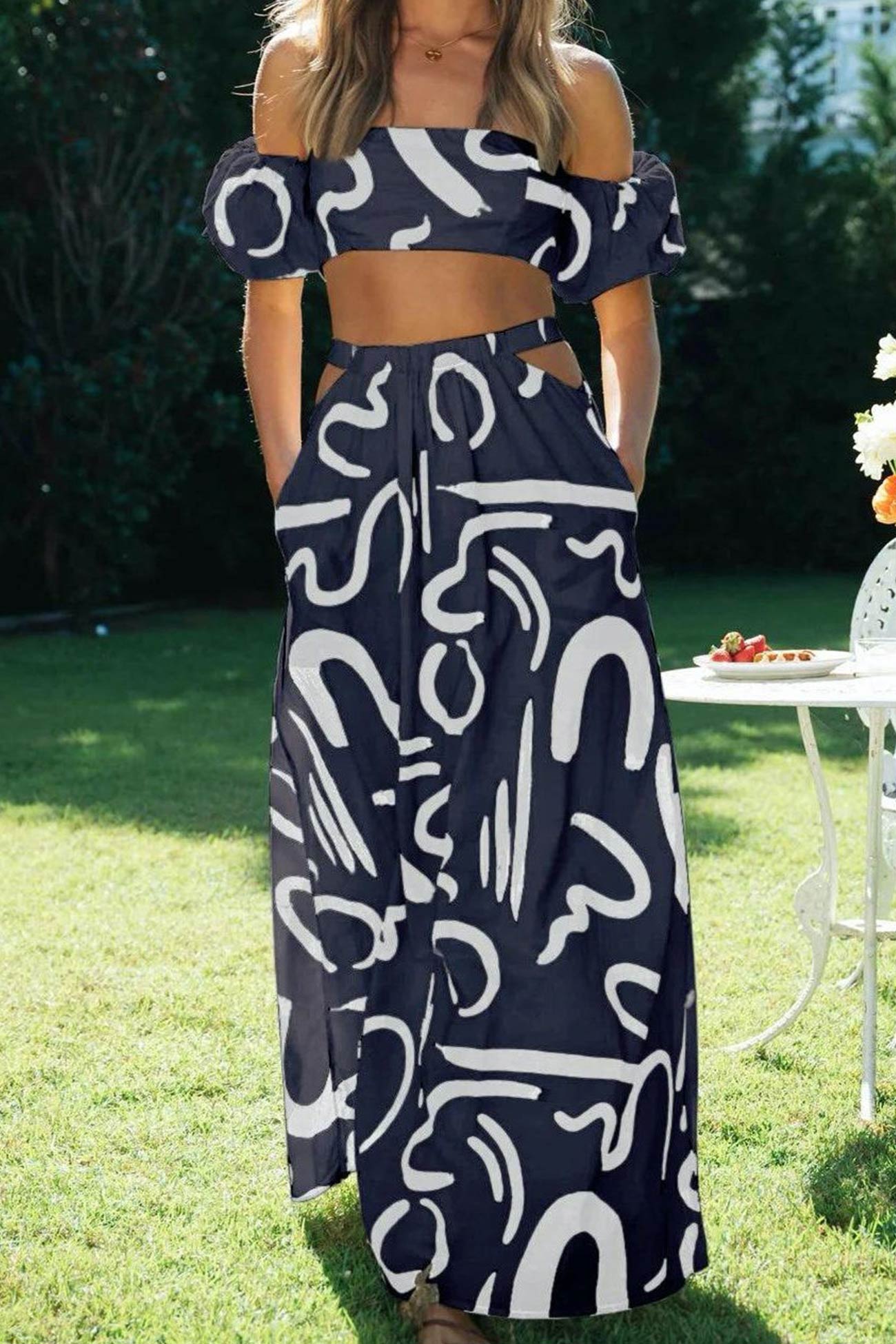 Classic Vintage & Enduringly Stylish Top