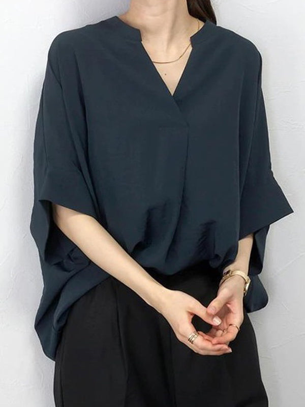 Beautifully Crafted Blouse in a Classic Style