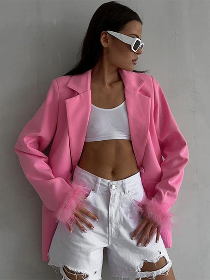 Effortlessly Elegant Jacket with a Timeless Design