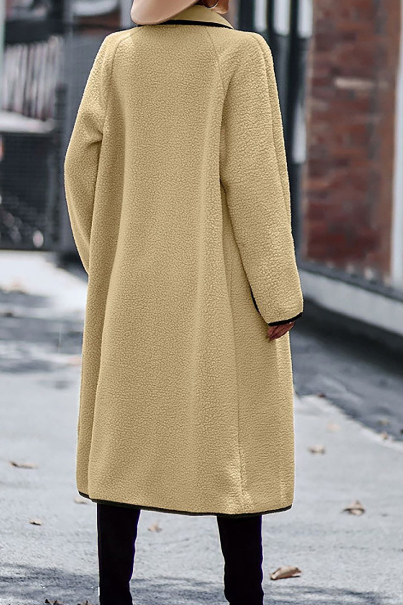 Gracefully Styled Cardigan for Any Occasion