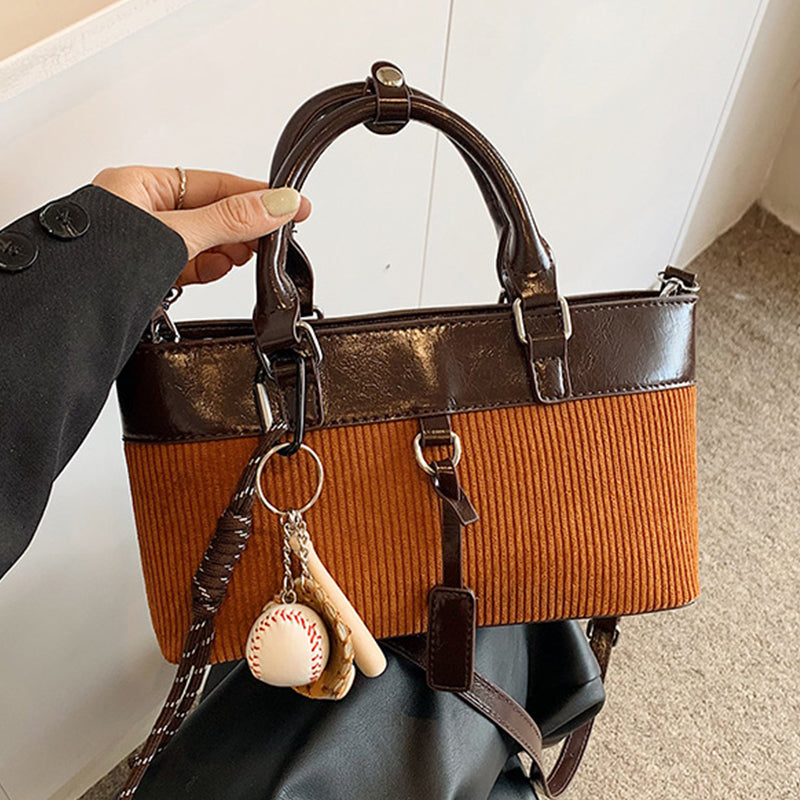 Elegantly Styled Bag for Everyday Wear