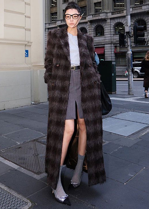 Sophisticated Coat with a Clean Classic Look
