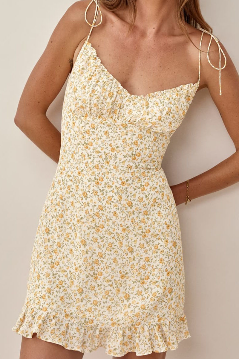 Classic Vintage Dress with a Flattering Fit