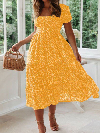Classic Vintage Dress with a Flattering Fit