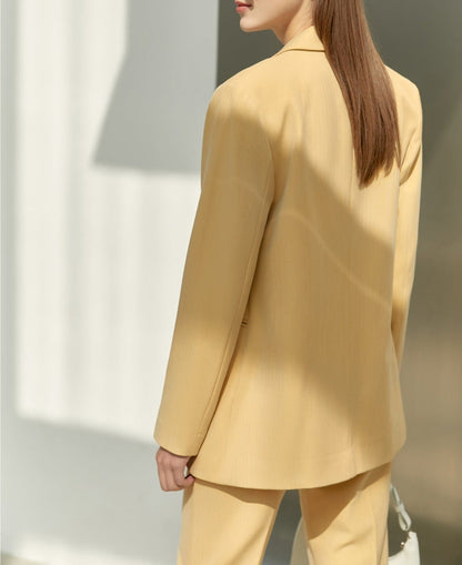 Polished Garment with an Effortless Classic Look