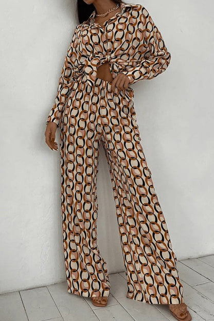 Sophisticated Garment with a Clean Classic Look
