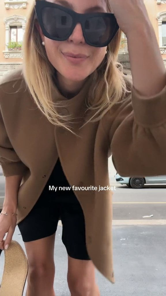 Classic Vintage & Enduringly Stylish Jacket