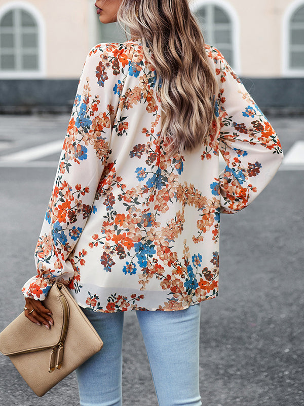 Classic Vintage & Enduringly Stylish Blouse