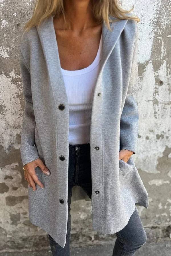 Beautifully Crafted Coat in a Classic Style