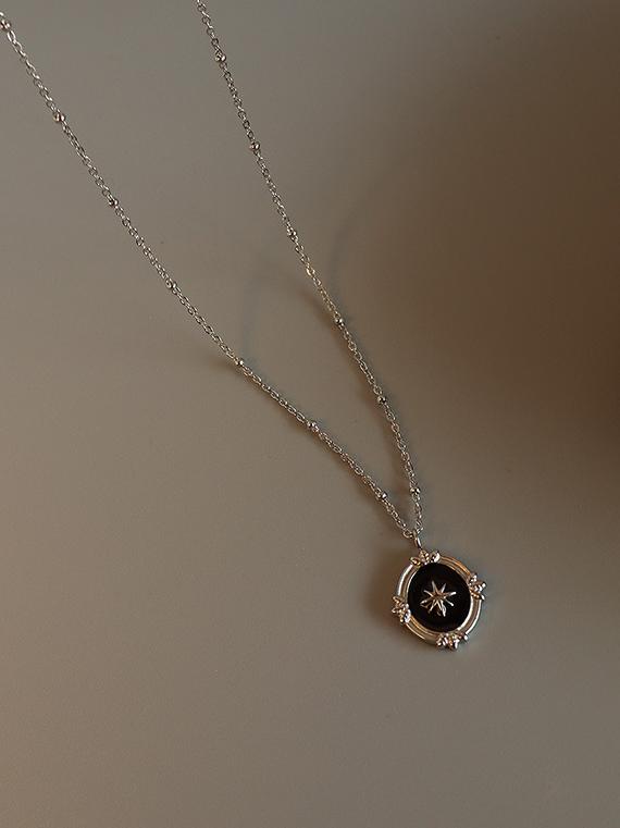 Effortlessly Elegant Garment with a Timeless Design