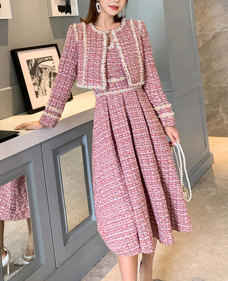 Classic Vintage & Enduringly Stylish Dress