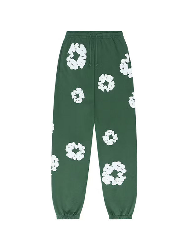 Well Tailored Pants with a Graceful Silhouette
