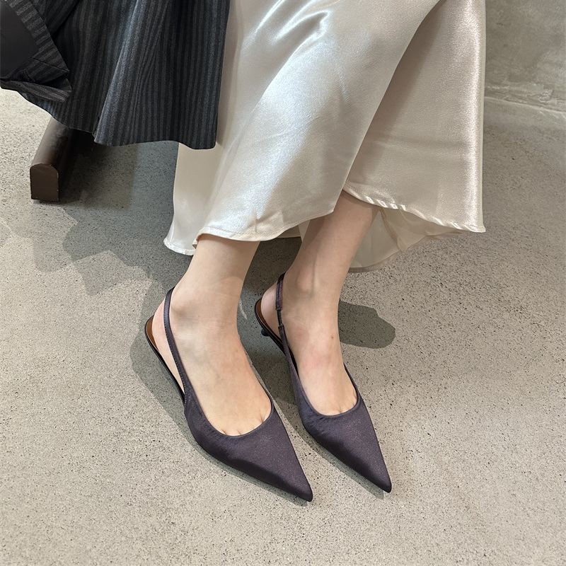 Gracefully Styled Garment for Any Occasion