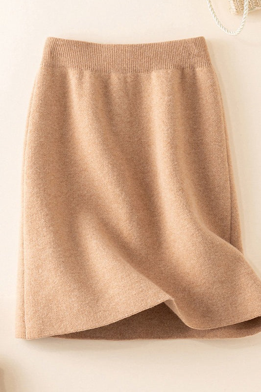 Gracefully Styled Garment for Any Occasion