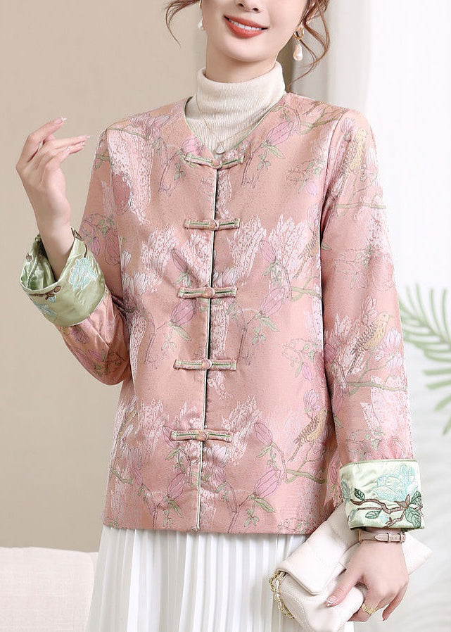 Well Tailored Coat with a Graceful Silhouette