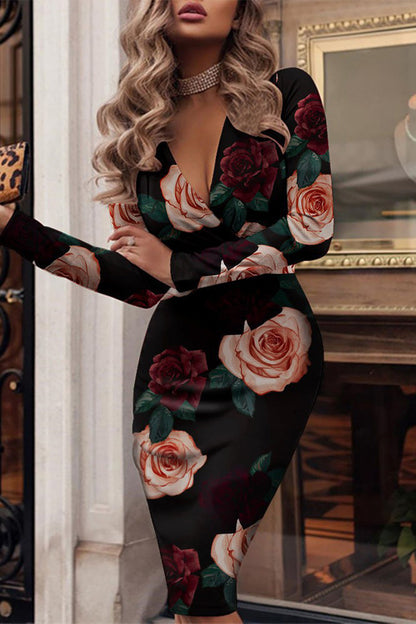 Classic Vintage Dress with a Flattering Fit
