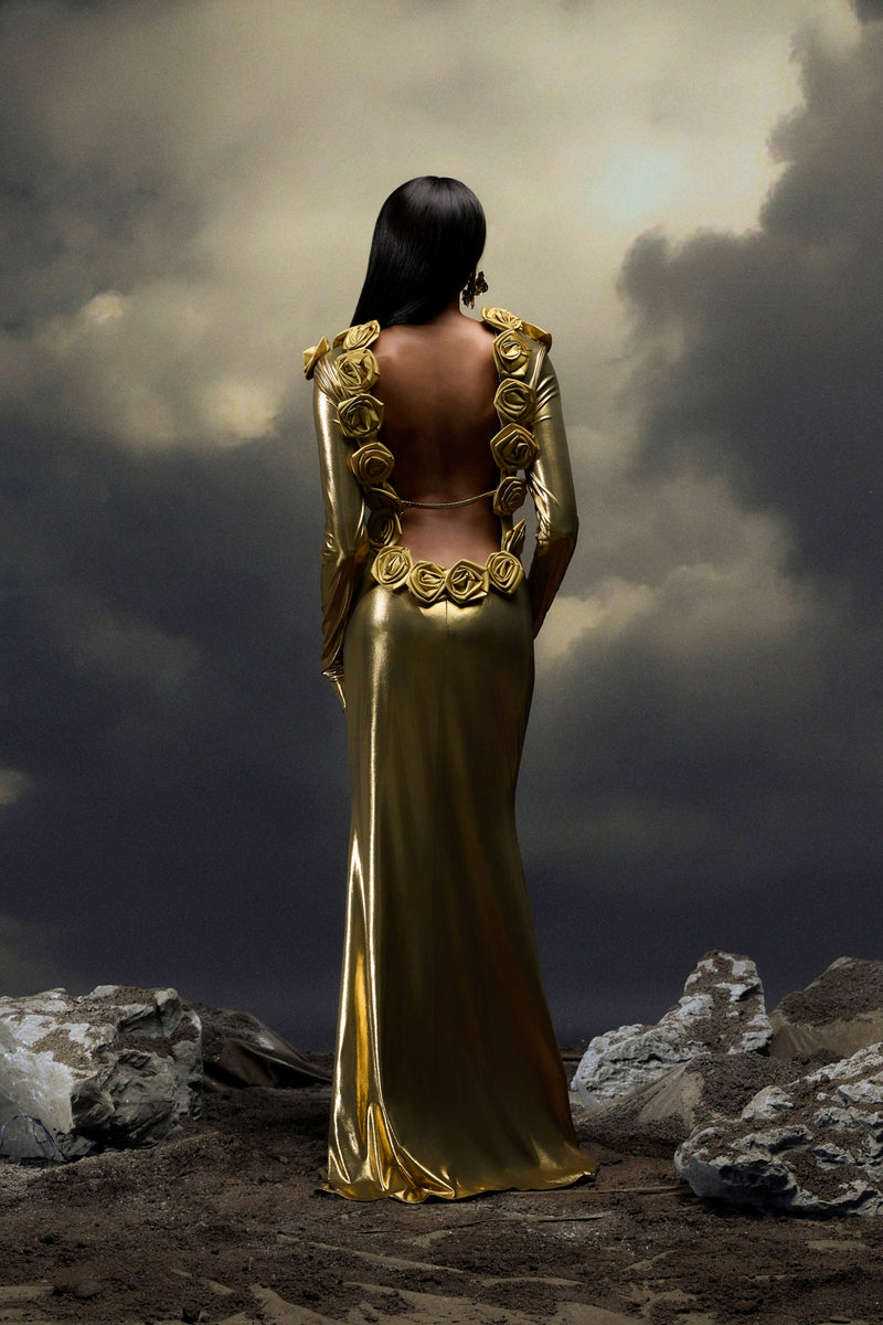 A Vintage Style Dress with Delicate Timeless Details