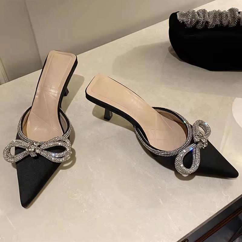 A Vintage Style Heels with Delicate Timeless Details