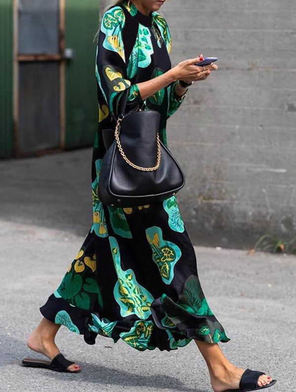 Sophisticated Dress with a Clean Classic Look